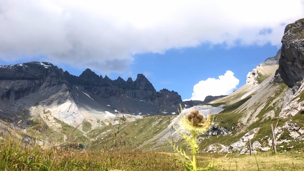Wanderung im Herbst 2021 von Flims zum Segnas Pass und zurück