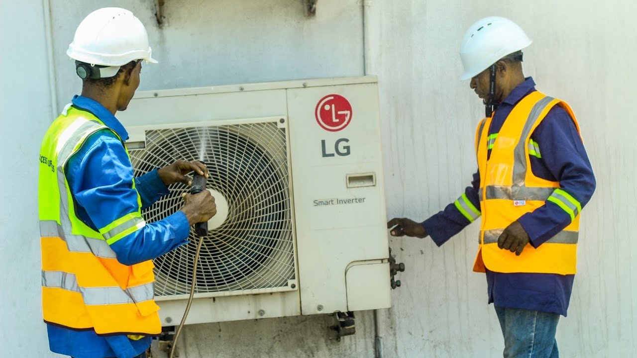 AIR CONDITIONERS MAINTANANCE & SERVICES