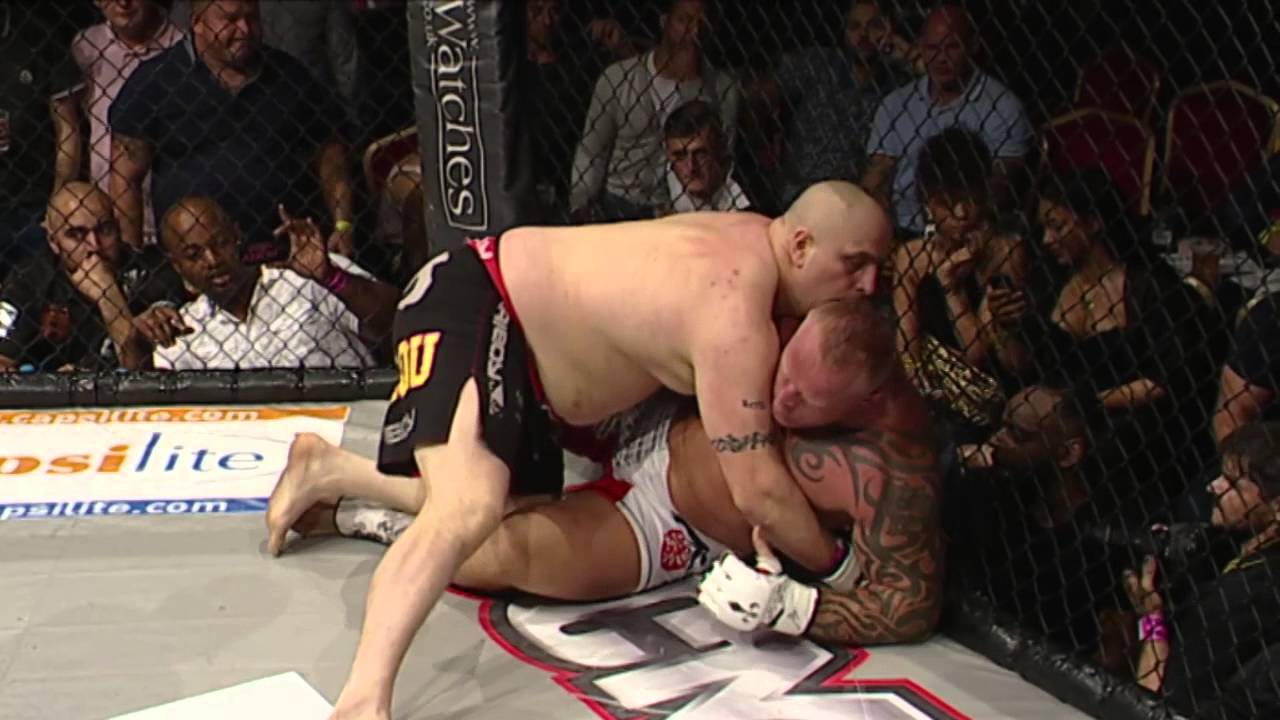Tomasz Czerwinski v Paul Taylor - UCMMA 40