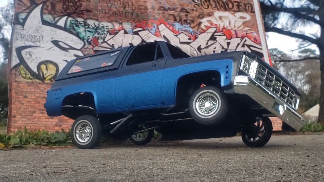 Redcat Sixty Four with Rc4wd blazer body