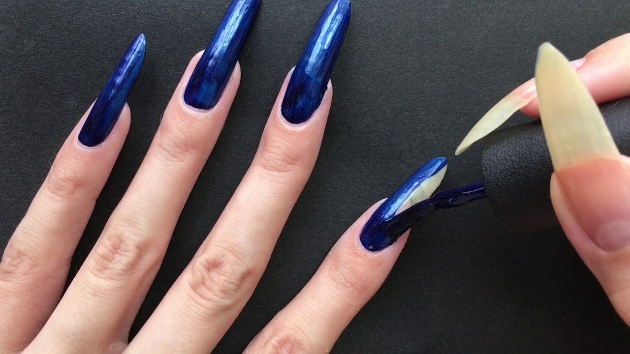 Color polish on my natural long nails💅
