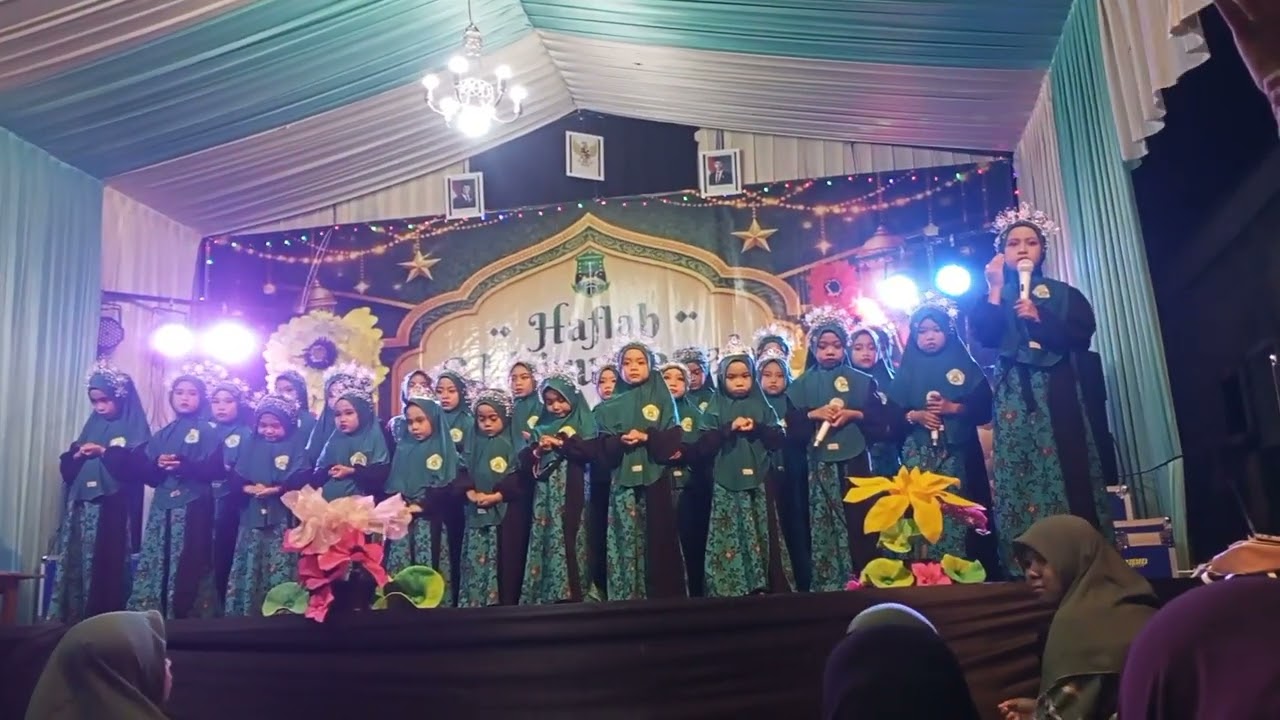 Acara imtihan (padusa do'a kedua orang tua)