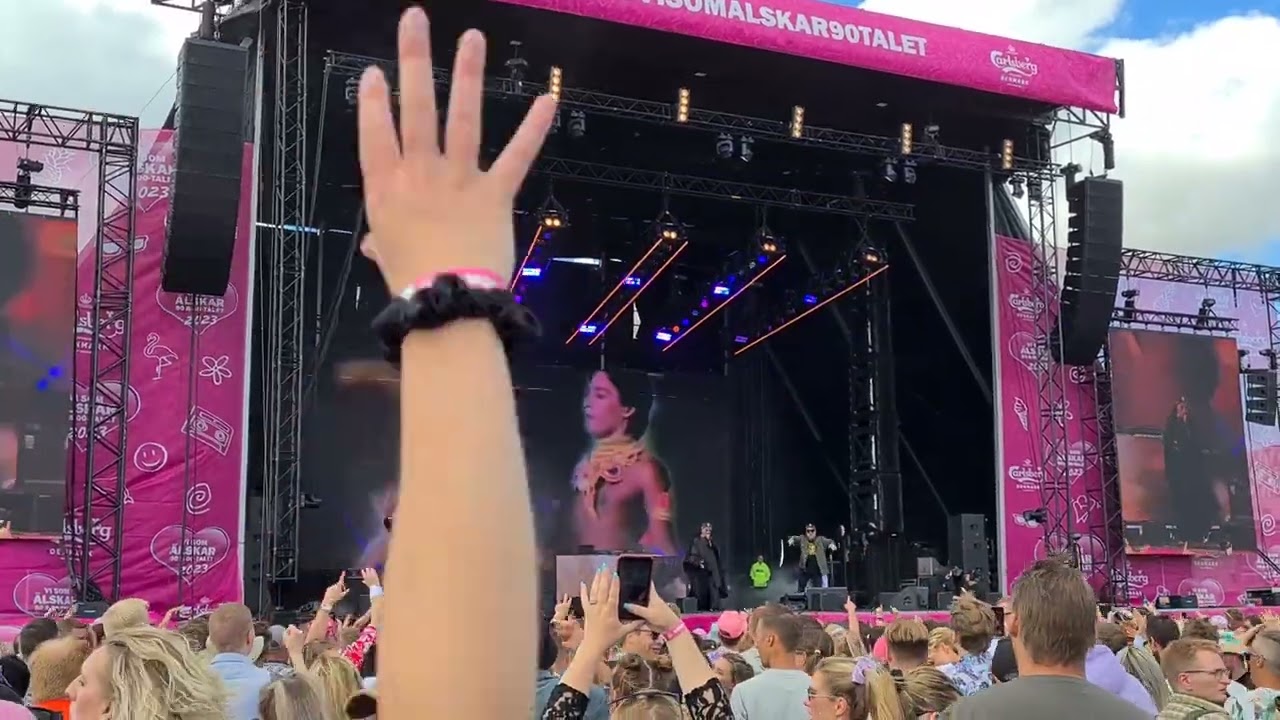 Dr. Bombay - Calcutta [Live @ Vi Som Älskar 90-talet, Pixlapiren Helsingborg 2023]