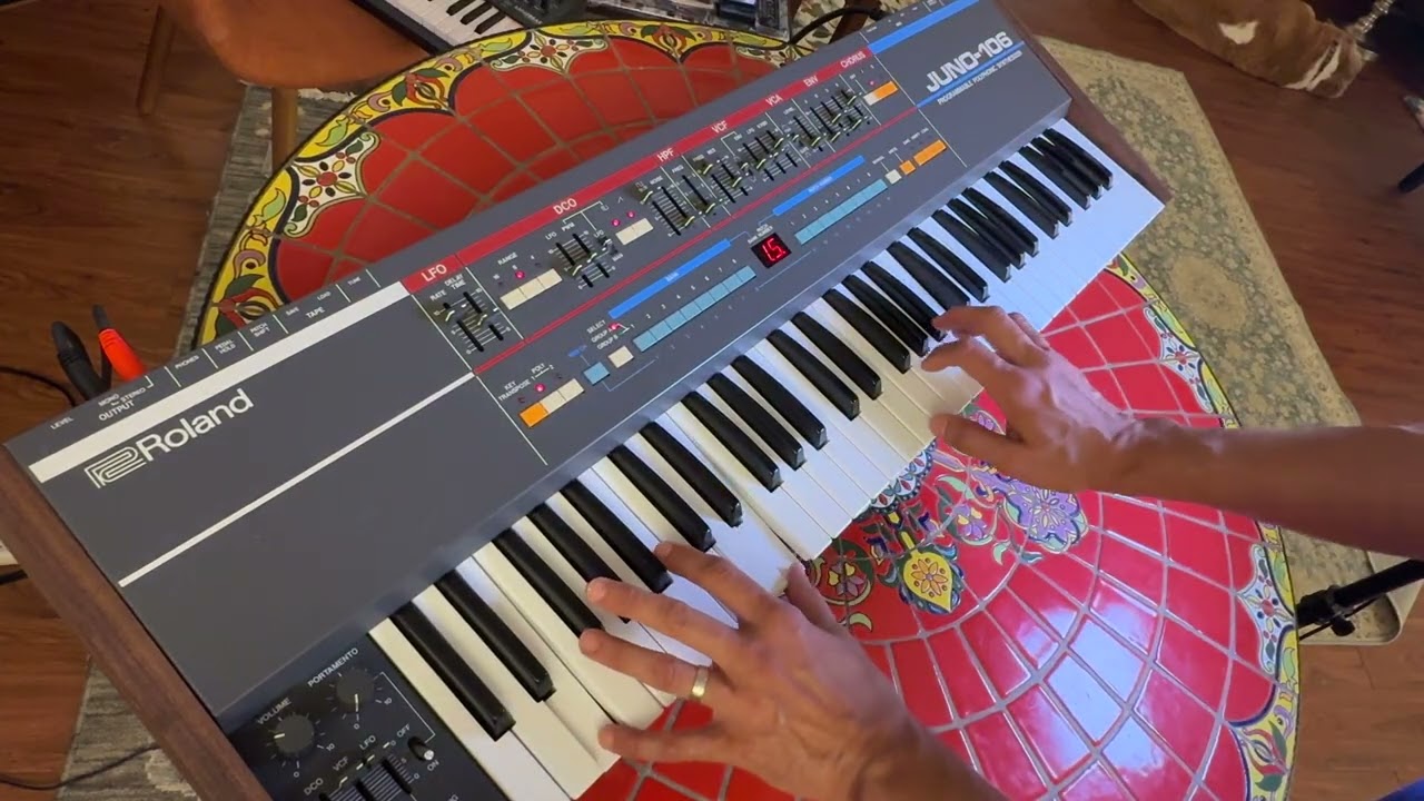 Restored Roland Juno 106 Quick Demo