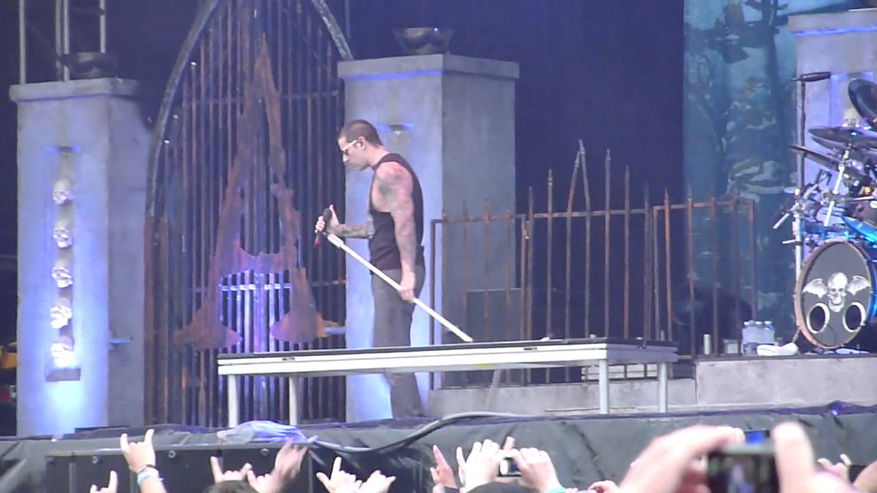Avenged Sevenfold - Buried Alive, Live @ Metaltown 2011