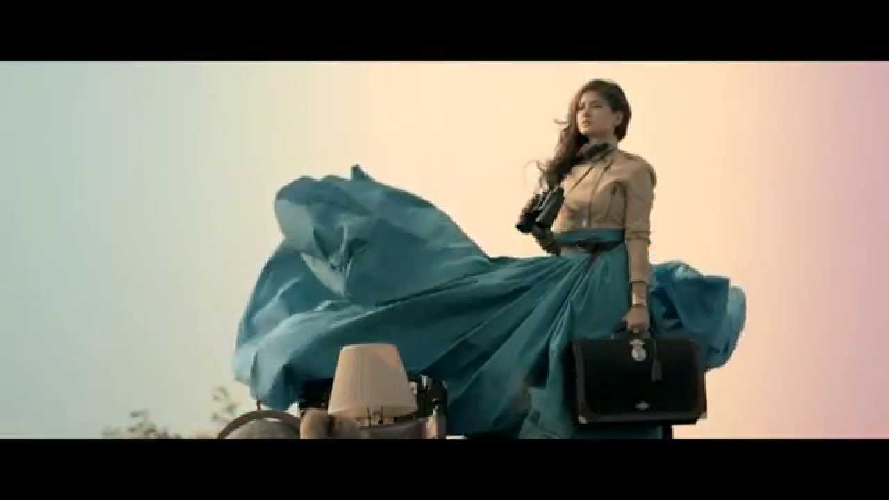 Behind the Scenes: Xandra Rocha, Rogue April 2014