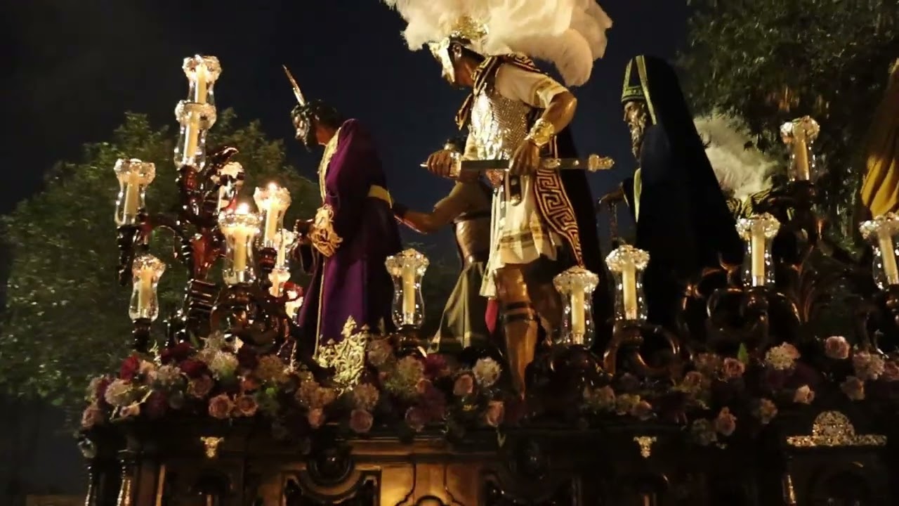 Nuestro Padre Jesús de Nazaret/2025/ de la Hermandad de pino montano de Sevilla España.