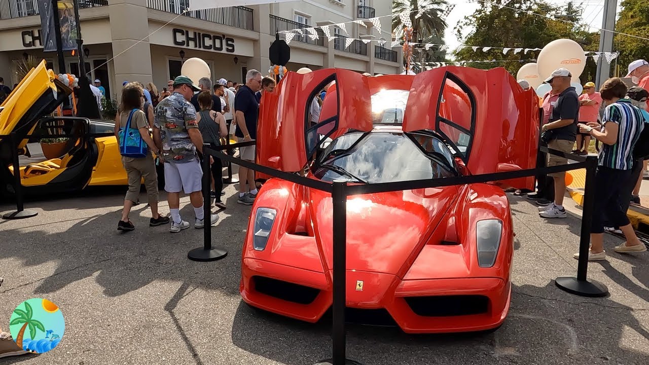 Walking through Cars on 5th 2022 - Naples, FL