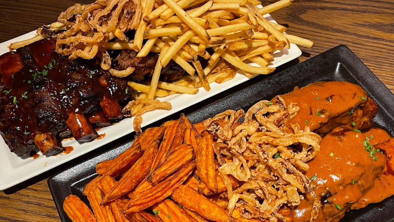 Hurricane's Grill Restaurant at The Dubai Mall - Massive portion of beef ribs