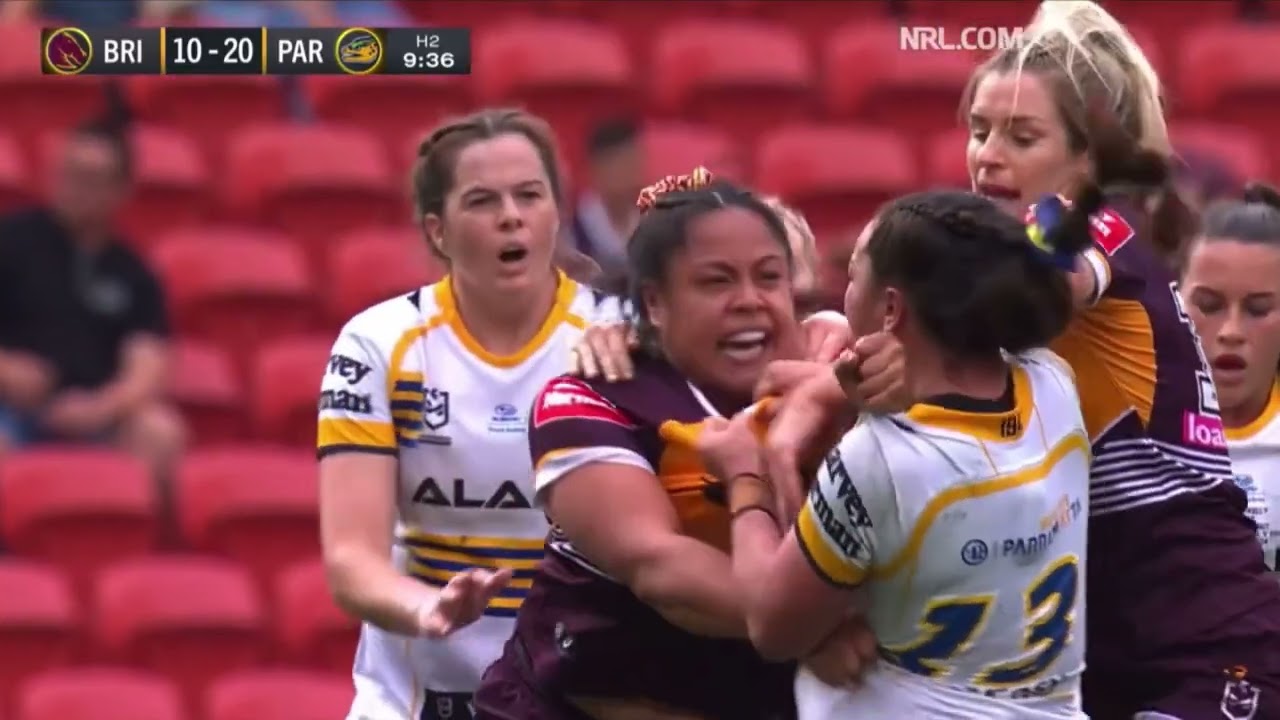 NRLW punch up!