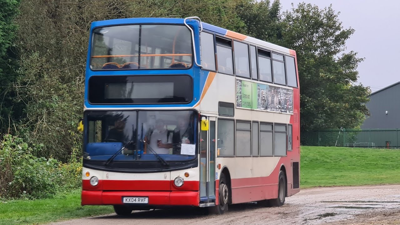 Unique Old & New Buses Departing Uttoxeter Racecourse | Uttoxeter Shuttles