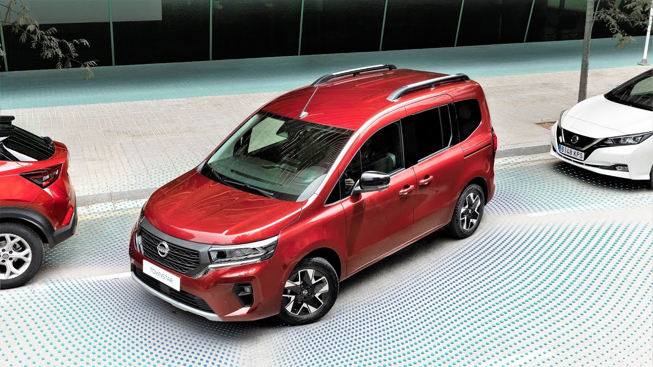 Новый Nissan Townstar 2022 года - компактный семейный фургон