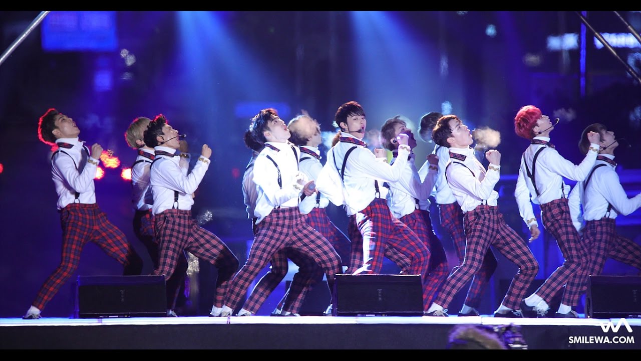 161231 세븐틴 (Seventeen) Honey x 아주 NICE 직캠 @영동대로 MBC 가요대제전 4K Fancam by -wA-