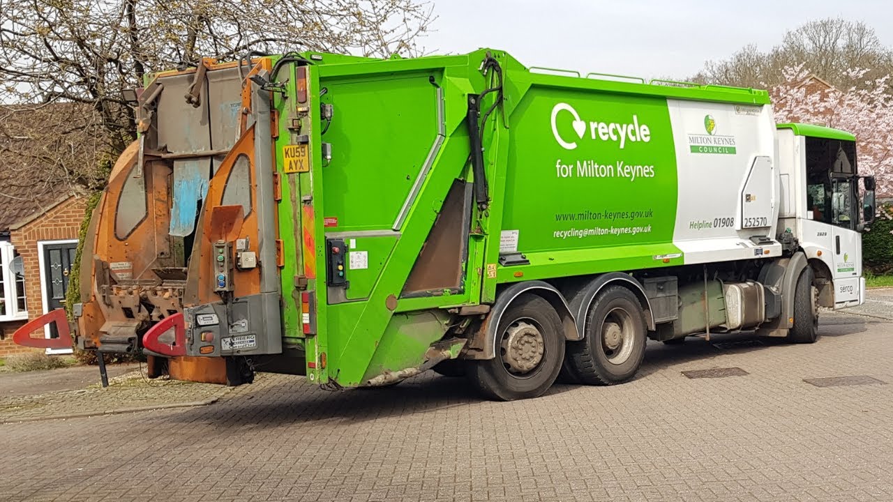 2009 Mercedes Econic Collecting Garden Waste In Milton Keynes!