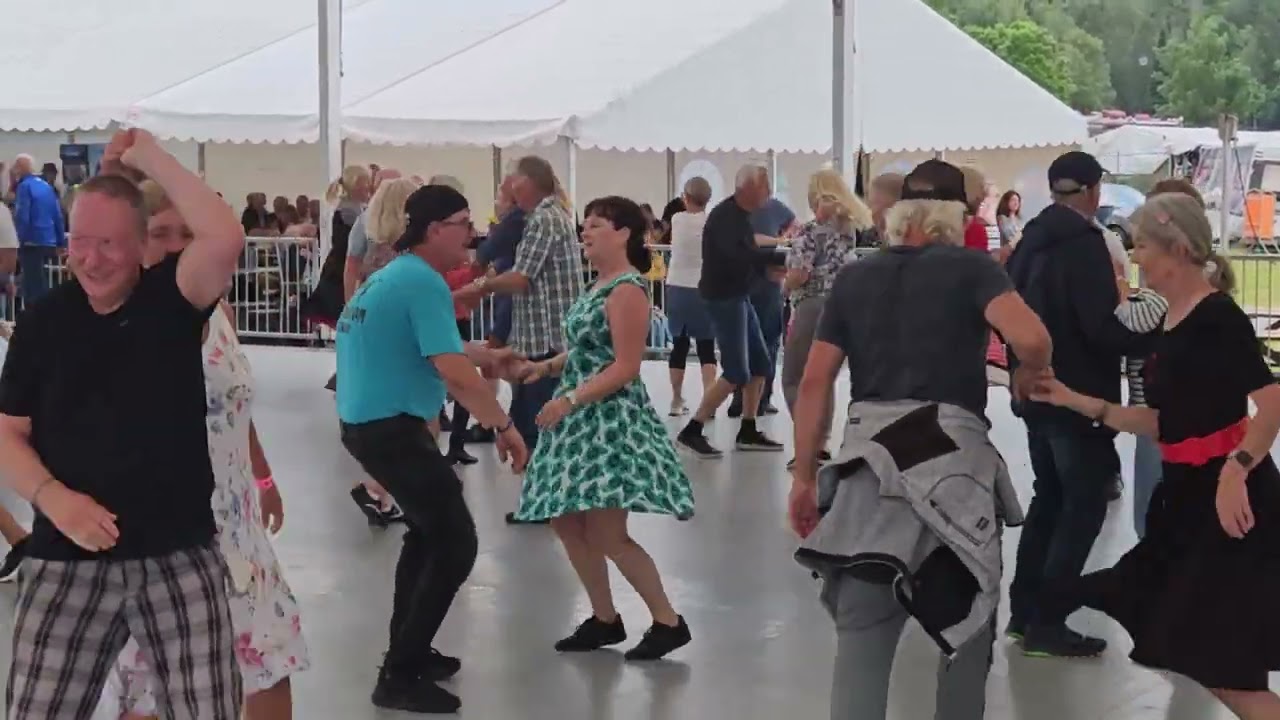 Öppna dina ögon med Donnez på Seljordfestivalen www.seljordfestivalen.no Dansnytt Tor Nybakken
