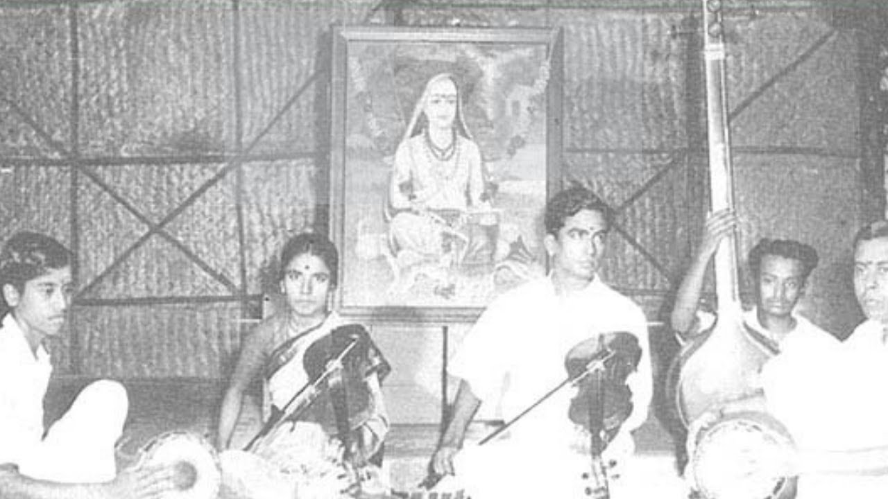 Lalgudi Jayaraman - Srimathi Brahmanandam - Madras Music Academy, 1965
