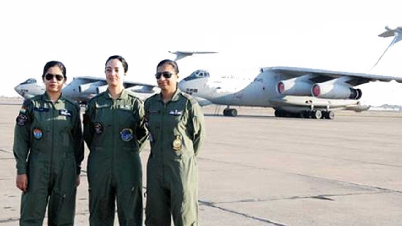 Induction of fighter women pilots in IAF would be on experimental basis