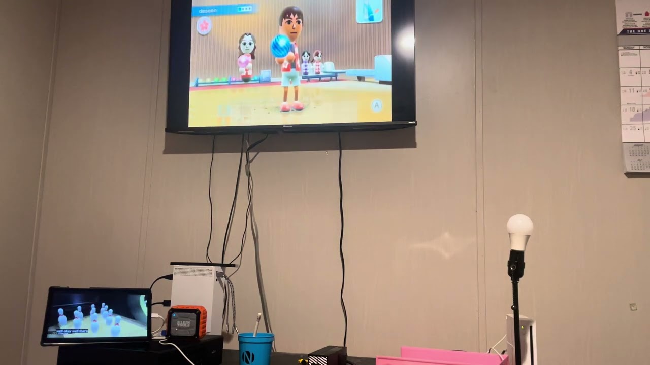 Wii sports resort bowling 100 pins 10 pins