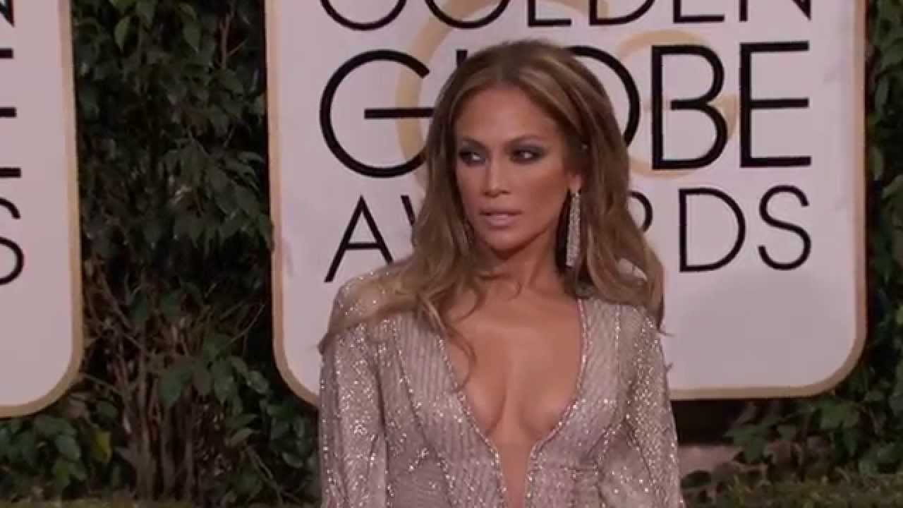 Golden Globes 2015: Jennifer Lopez Red Carpet | ScreenSlam