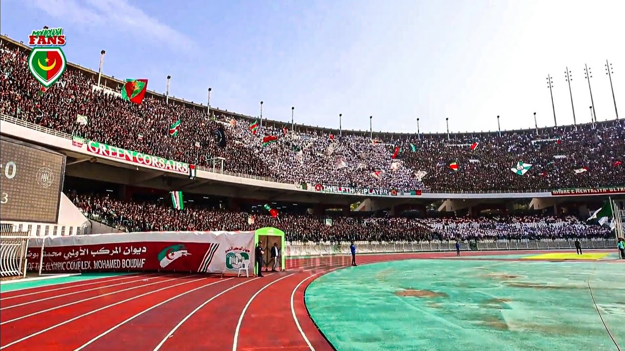الأجواء التي صنعها الفيراج سود في مواجهة وفاق سطيف( VIRAGE SUD. MCA 4 1 ESS)
