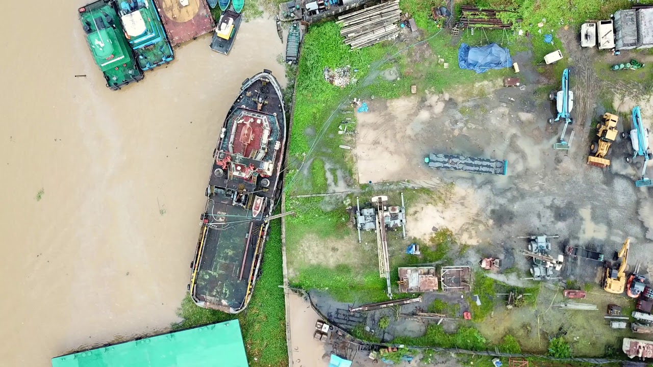 Nigerian Delta (Warri) by drone 4k