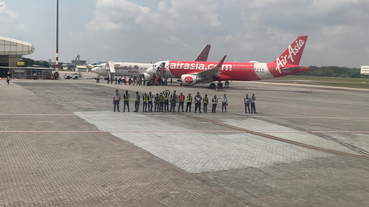 Firefly B738 (SZB - PEN) a jet flight is back at Subang Airport
