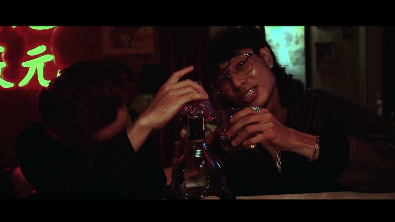 Youngboi Heily - N33D U ft. Saxlxrdx, &Acirc;n Ngờ, King Mao [MV]