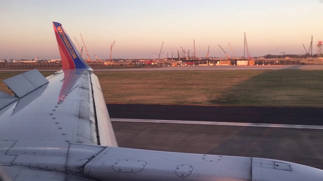 Southwest Airlines Landing New Orleans