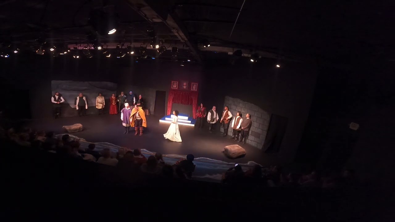 Ending of King Lear, Cast Taking a Bow
