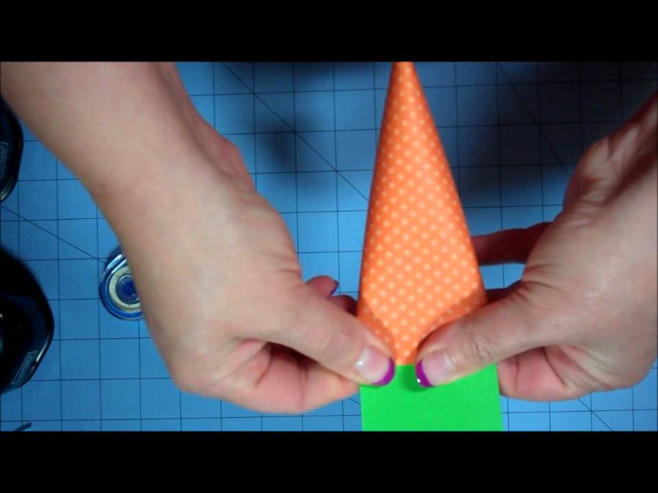 Carrot Treat Holder