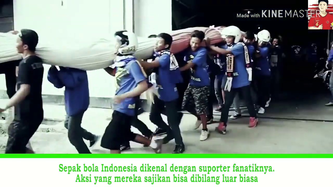 MERINDING !!!! 5 Koreo Fans Fanatik Suporter Sepak Bola Di Indonesia Paling Terbaik 2018