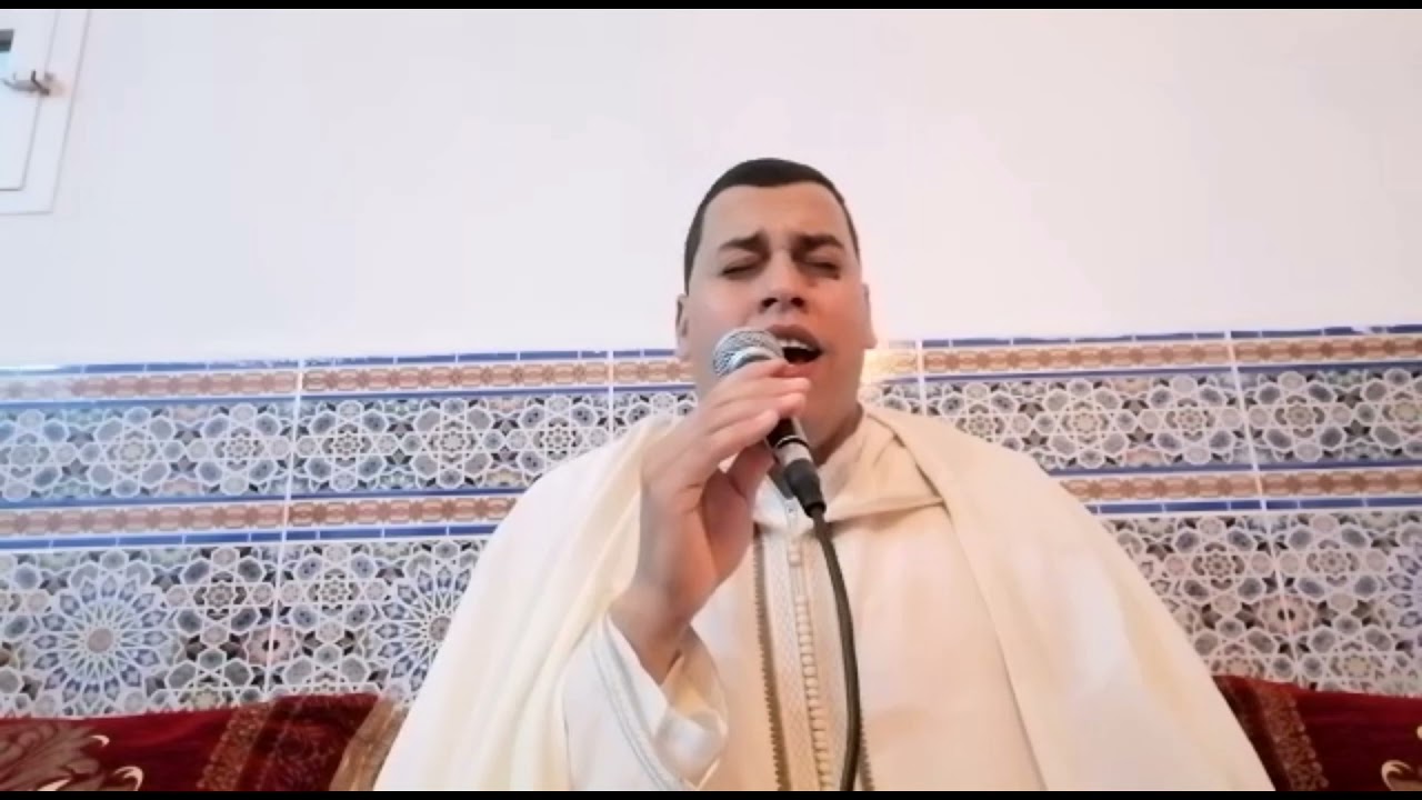 آيات بينات من سورة الزمر يتلوها على مسامعنا القارئ حسن حميمد مؤذن مسجد الغفران.