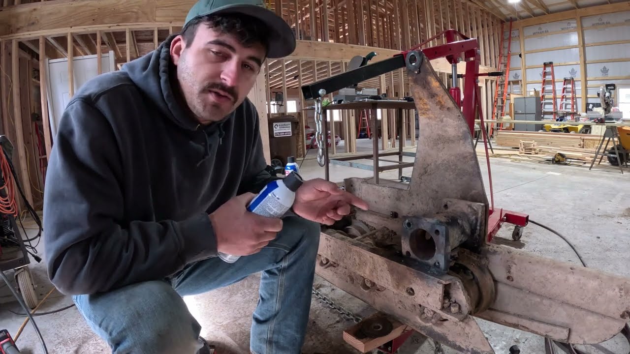 Various methods for Removing 65 YEAR OLD Rusty BROKEN bolts