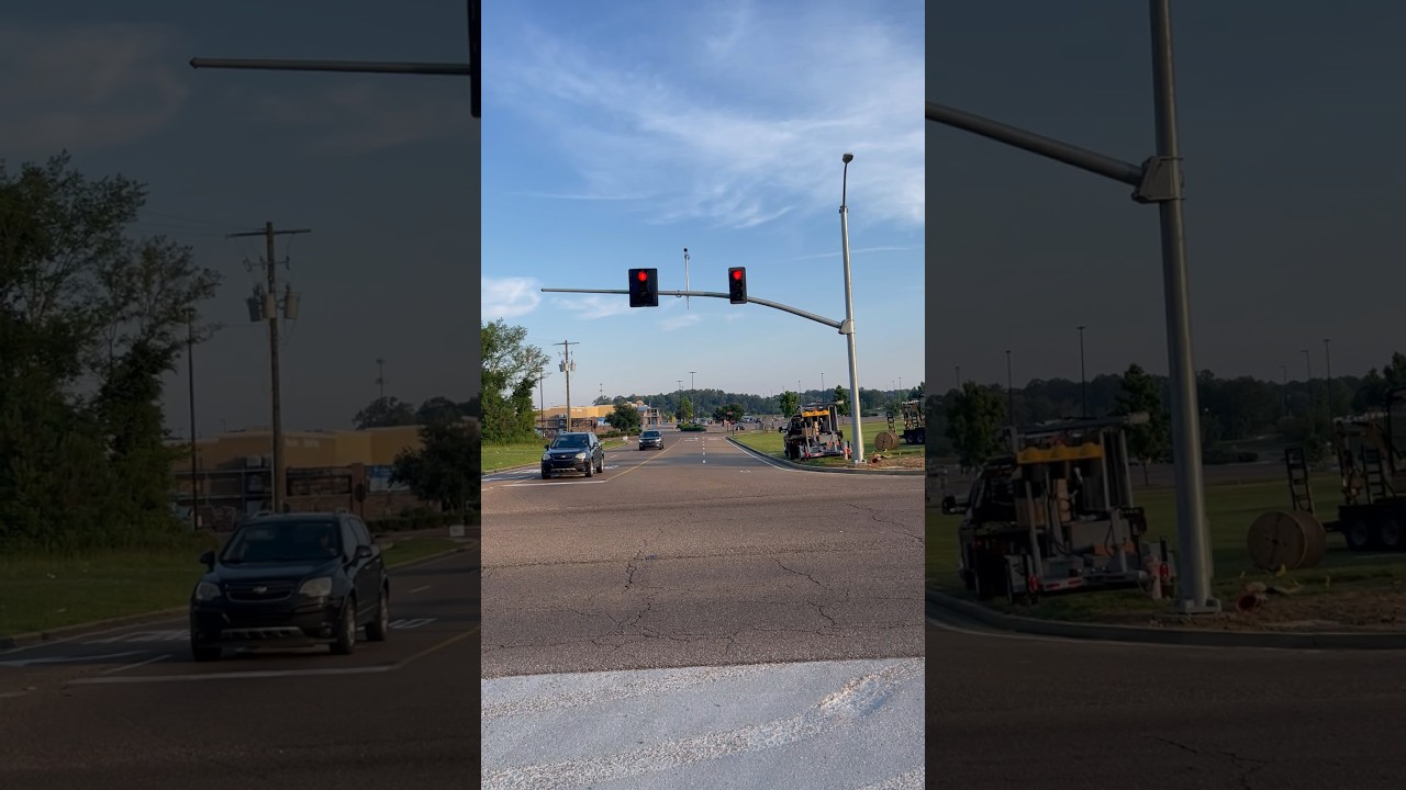 New traffic signal in Byram, MS!!! #trafficlights #subscribe #shorts #drivinglessons