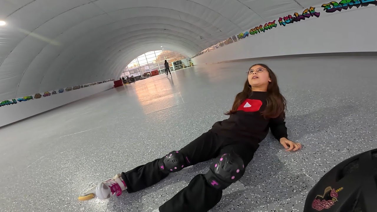 🤫Ai nevoie de 10 MINUTE ca să înveți să patinezi PE ROLE🛼Video educative pentru copii VLOG TUTORIAL