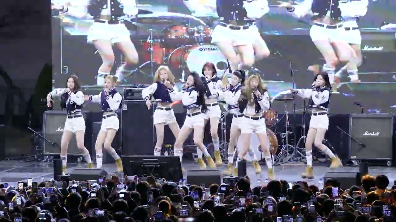 하츠투하츠 #4k RUDE! Hearts2Hearts #하투하  한국외국어대학교 새맞이 행사 직캠 FANCAM 260303 1 1