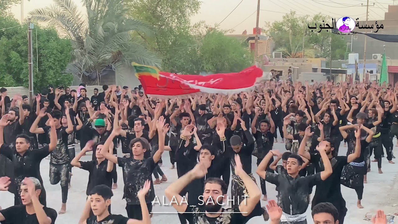 استعراض موكب ابناء لواء العباس(ع) في منصة موكب ابي الفضل العباس(ع)في ناحية المنار يوم13 محرم