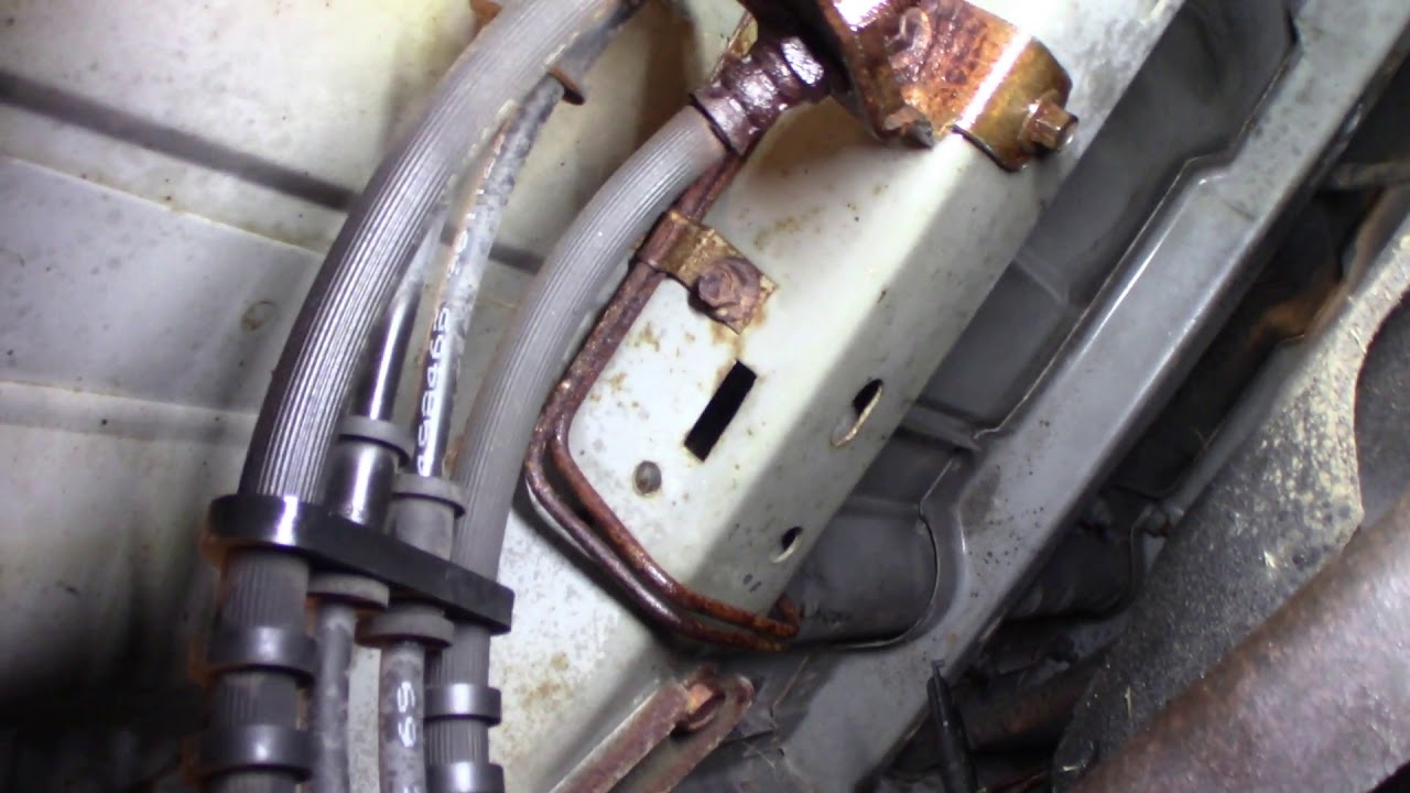 1997 Plymouth Grand Voyager Brake Line Replacement - Part 1 (Removal)