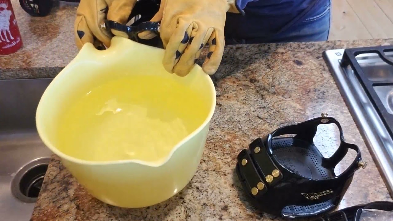 Heat Stretching Scoot Boots