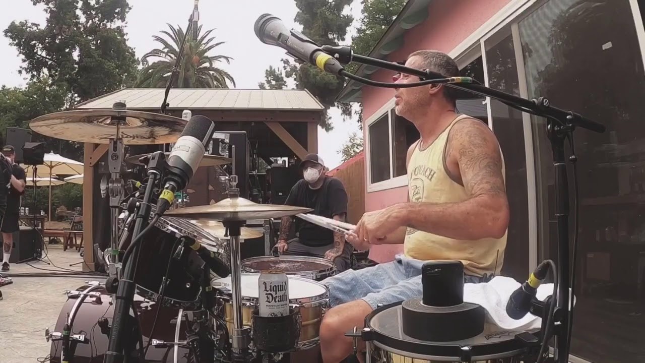 NOFX - Please Play This Song on the Radio (Live) Weekend at Fatty&rsquo;s, Sept. 2020