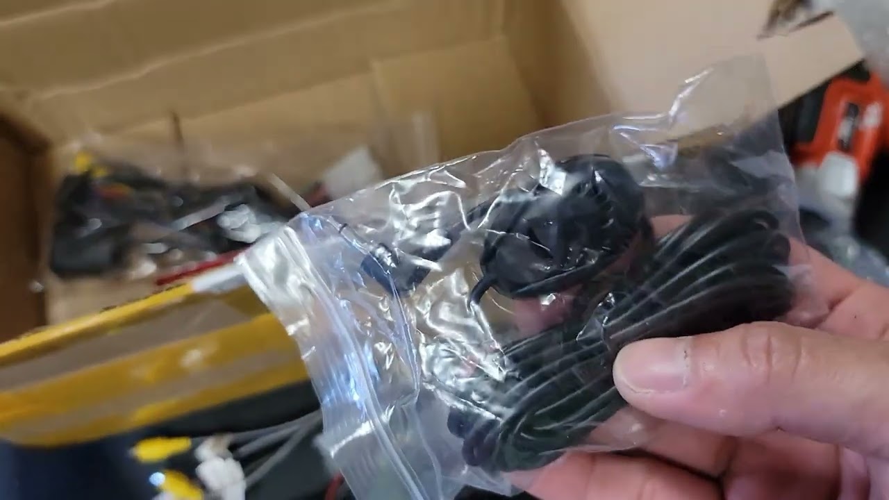SPECIAL EPISODE: 2008 Toyota RAV4 Touchscreen Head Unit Installation