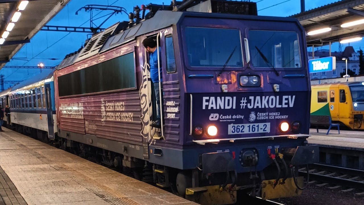 Vlaky Veselí nad Lužnicí + jízda R 708 Vltava do Tábora + něco co se mi podařilo natočit
