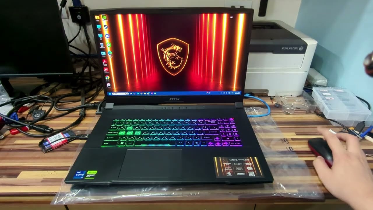 新筆電出機紀錄：新筆電沒有你要的功能? 老闆手搓一個APP送給你  MSI Katana 17 HX B14WFK-203TW 開箱&升級記憶體