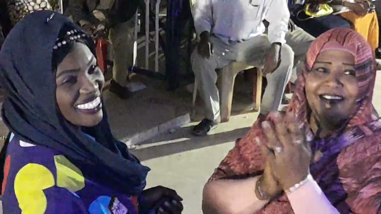 الفنانه الجميله إخلاص تاج الدين منتدي صدر المحافل