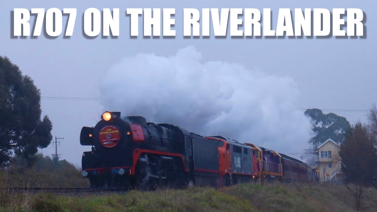 R707 leads the Riverlander | 707 Operations