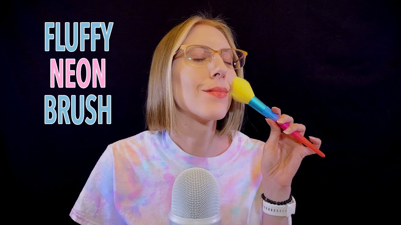 ASMR | Neon makeup brush - tapping, brushing, whispering