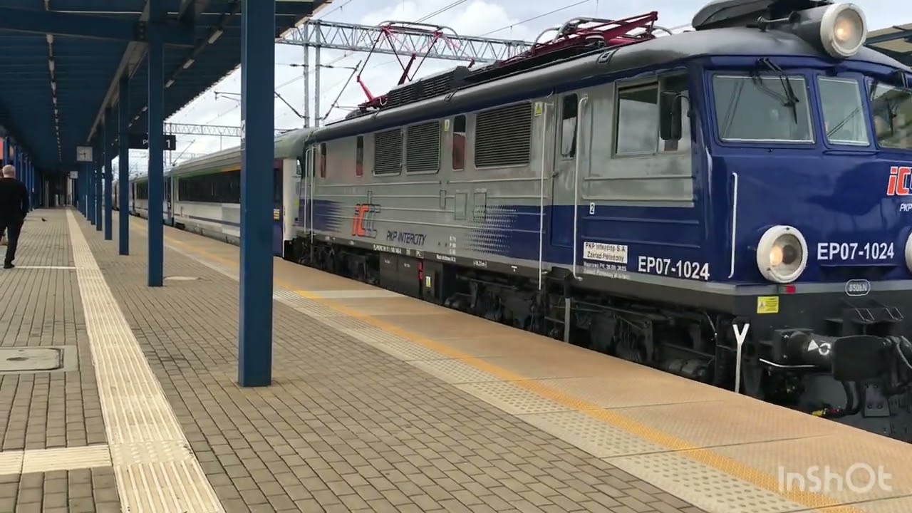 ep07-1024 z ic Jamno relacji Ustka-Wrocław Główny