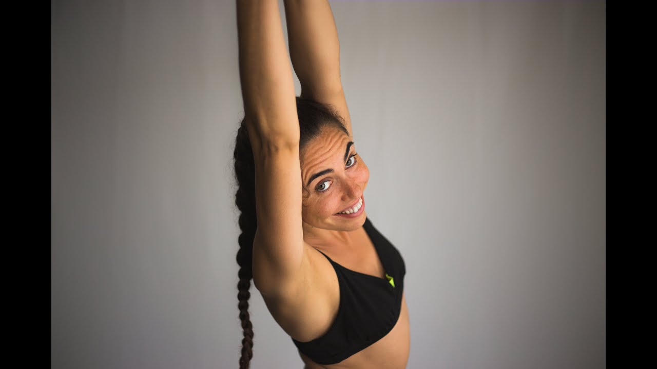 How to Do: Half-Moon Pose with Hands to Feet Pose - Tutorial