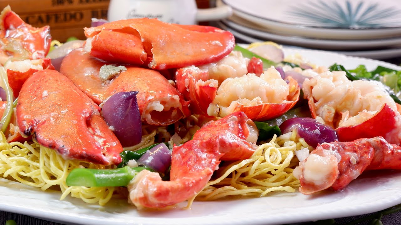 Restaurant Style Crispy Lobster Noodles w/ Ginger & Spring Onion 姜葱龙虾生面 Chinese Seafood Recipe
