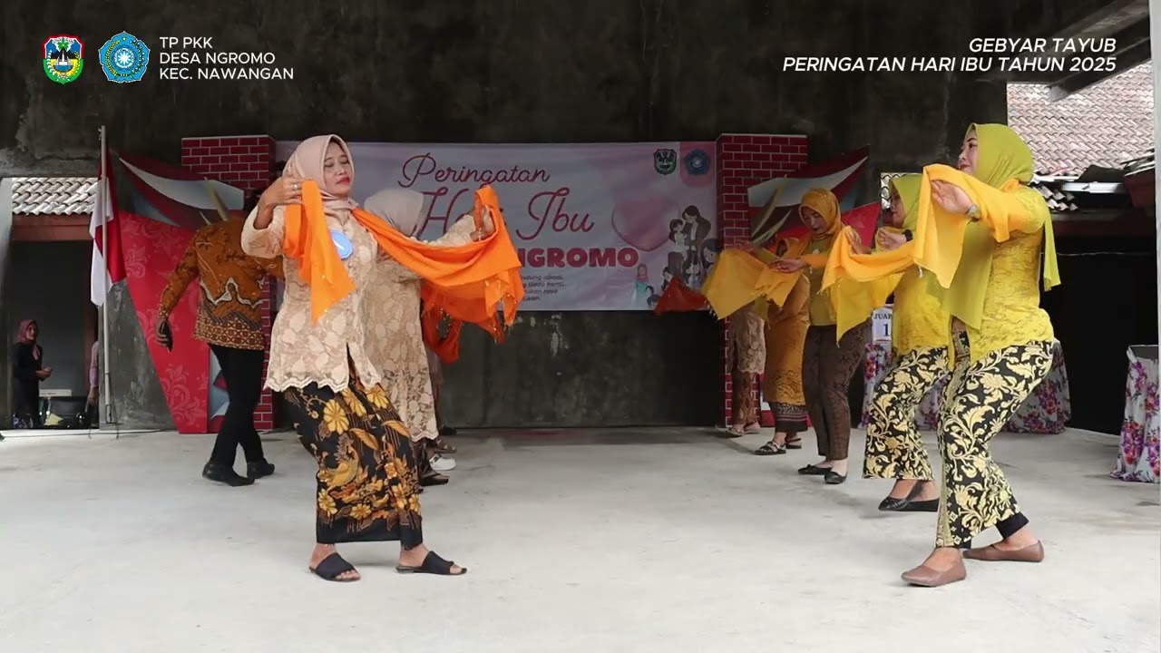 TAYUB LOHJINAWI RICIK-RICIK DUSUN KRAJAN GEBYAR TAYUB HARI IBU PKK DESA NGROMO TAHUN 2025